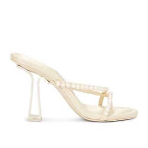 Cult Gaia Soriah Sandal in Pearl